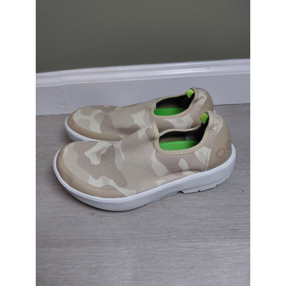 OOFOS EEZEE Camo Tan Slip On Shoes Sneakers Women Size 7